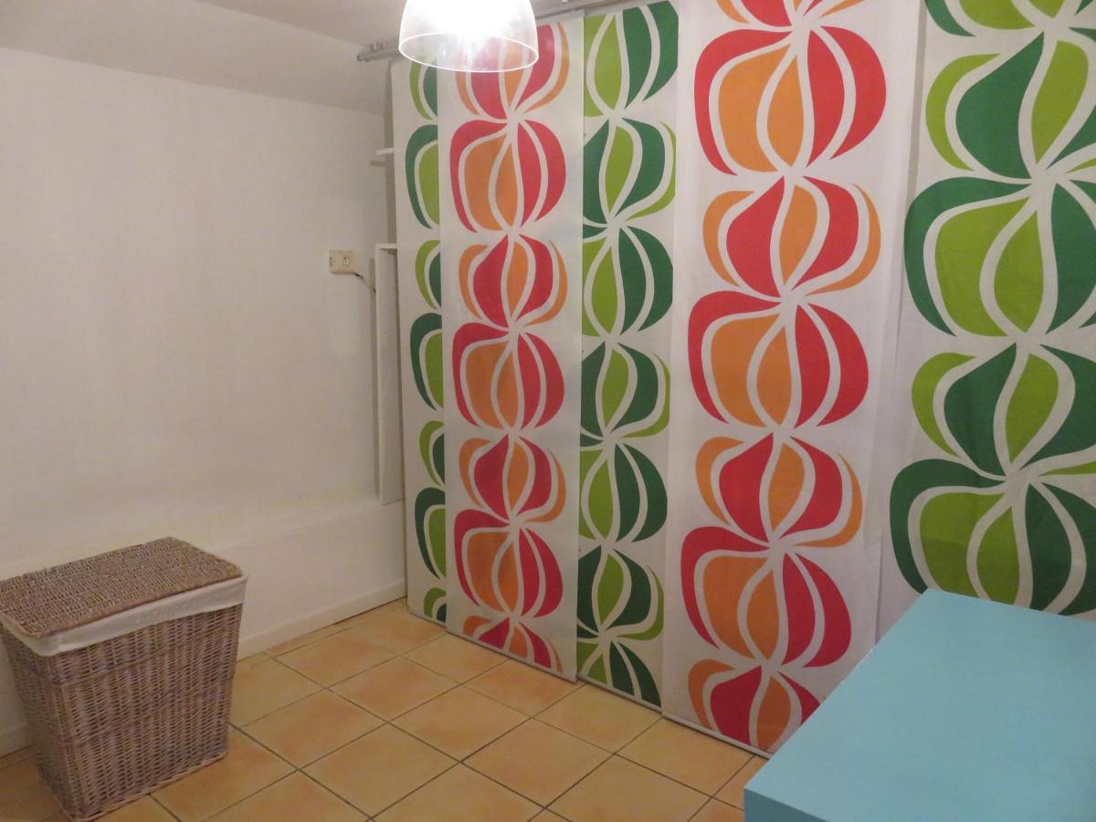 Les Mondes - Appartement Bas De Maison Ensues-la-Redonne Exterior foto