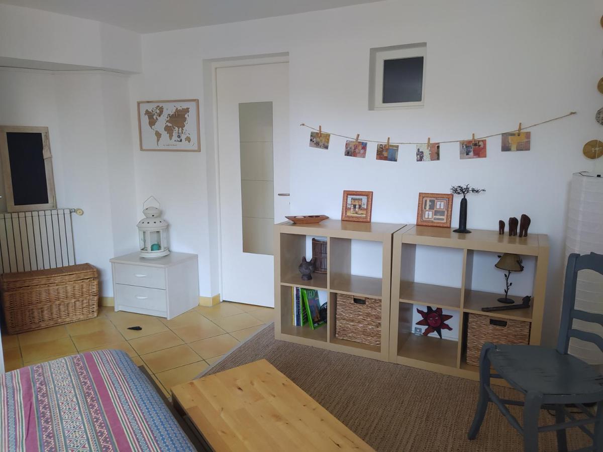 Les Mondes - Appartement Bas De Maison Ensues-la-Redonne Exterior foto